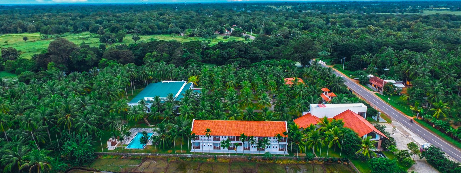 Hotel Sinharagama Resort & Spa