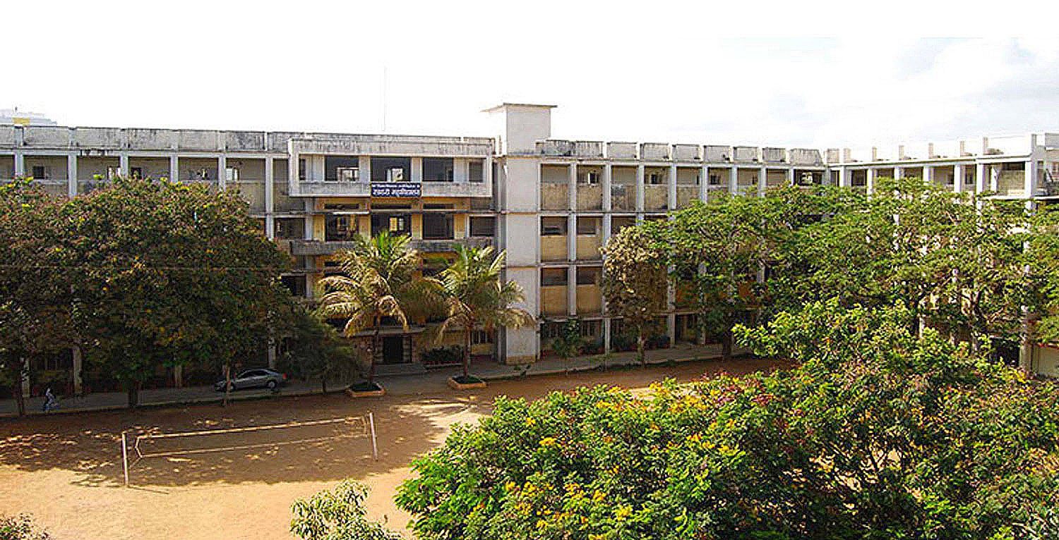 Sathaye College