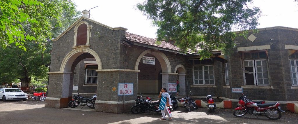 Dr. Vaishampayan Memorial Government Medical College