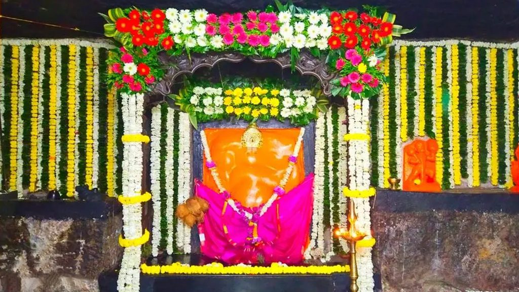 Shri Girijatmaj Lenyadri Ganapati